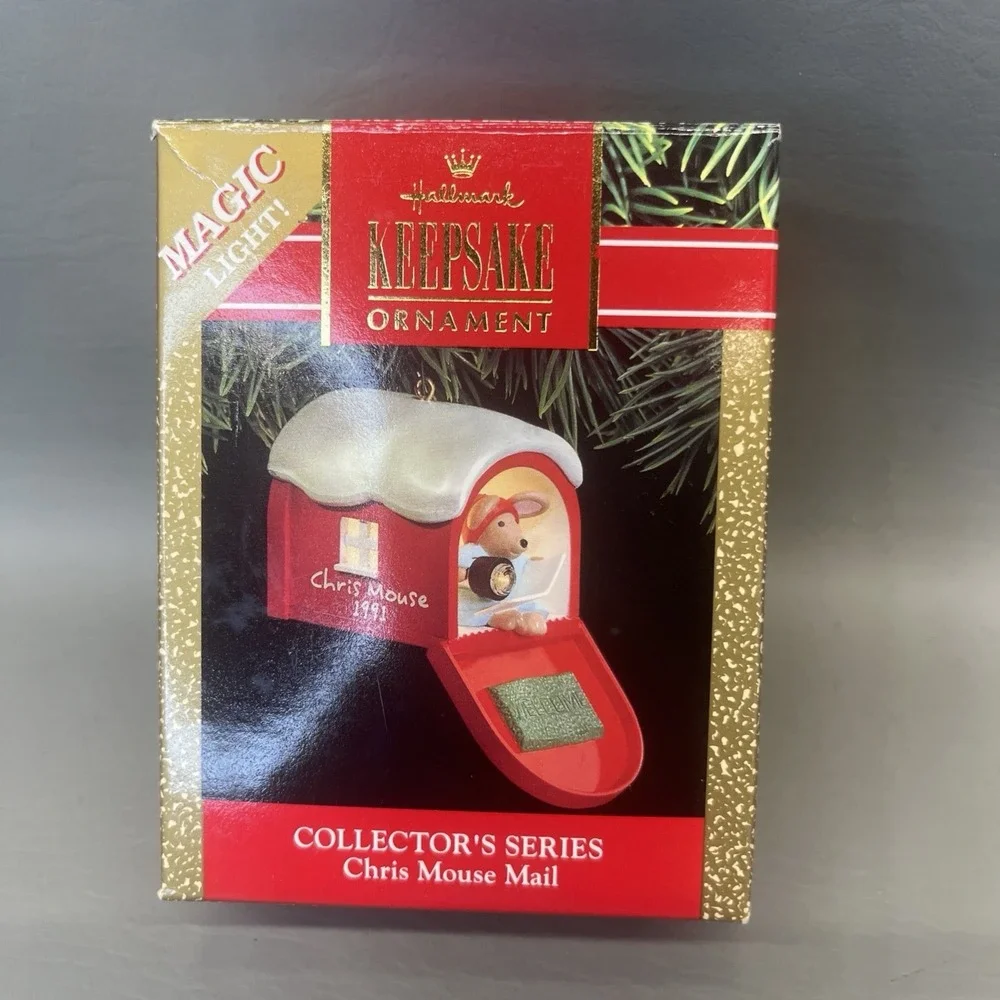 Hallmark Keepsake Chris Mouse Mail 1991 ORNAMENT Magic Light Vintage 90s